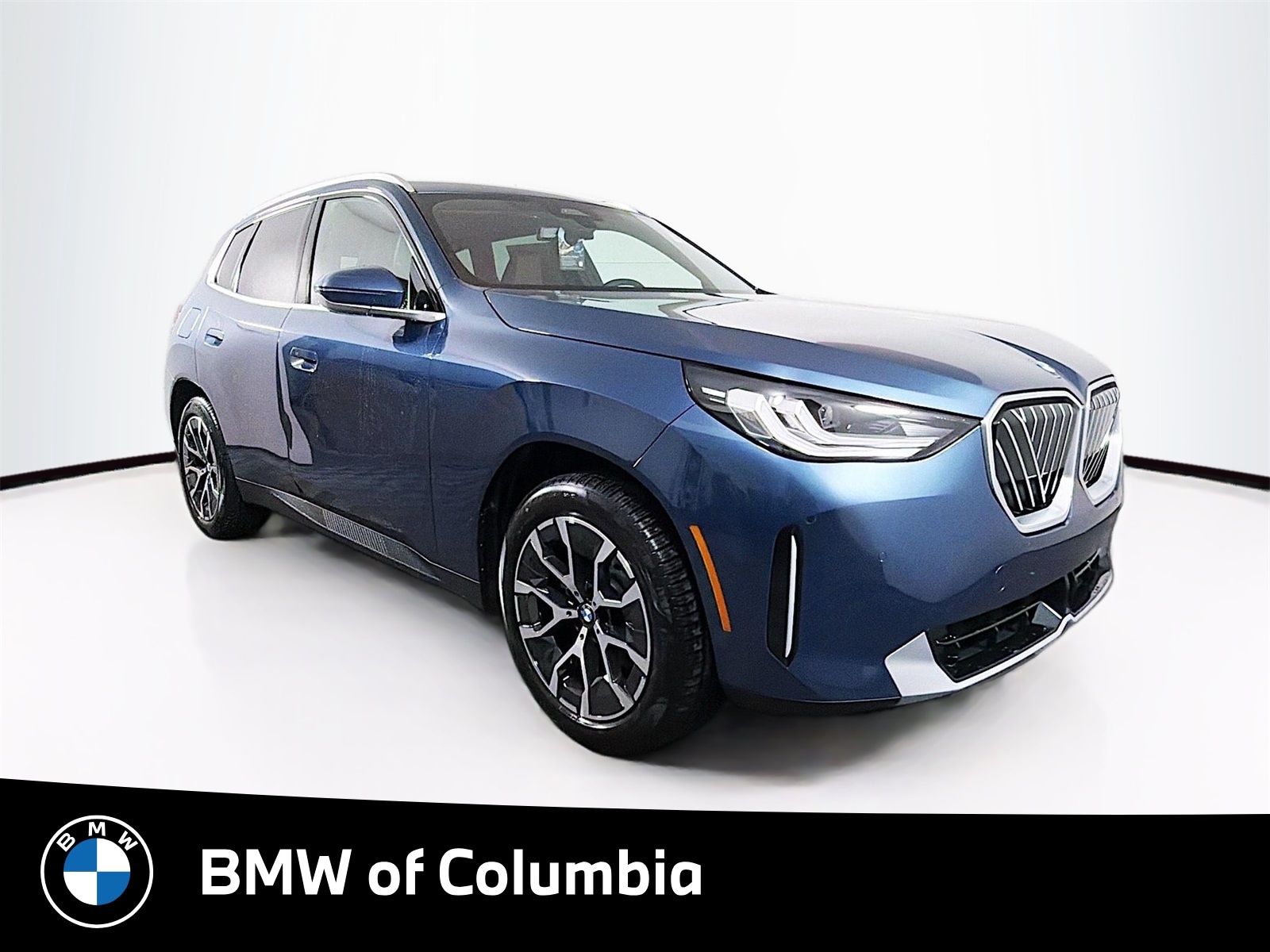 2026 BMW X3 30's photo