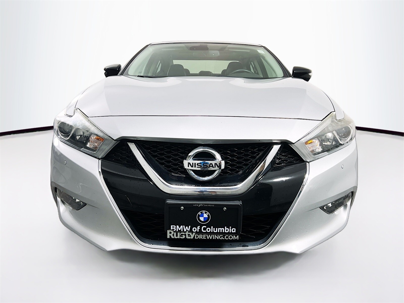 2018 Nissan Maxima Platinum photo 2