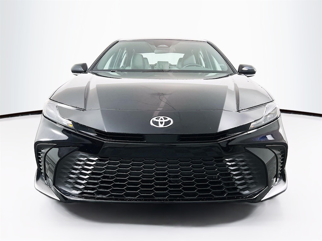 Used 2025 Toyota Camry SE Sedan
