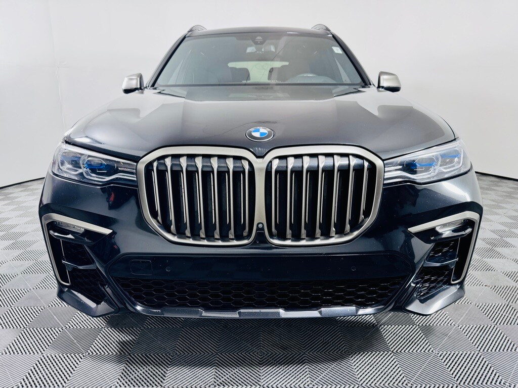 Used 2021 BMW X7 M50i with VIN 5UXCX6C05M9H71984 for sale in Columbia, MO