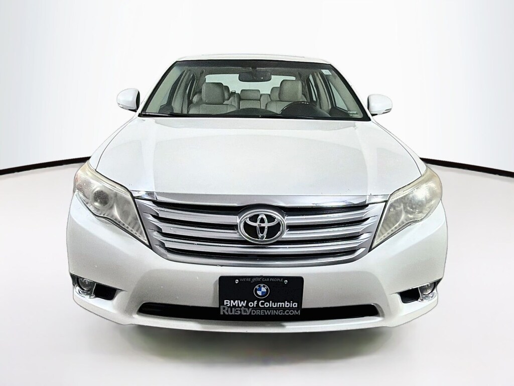 Used 2011 Toyota Avalon Limited Sedan