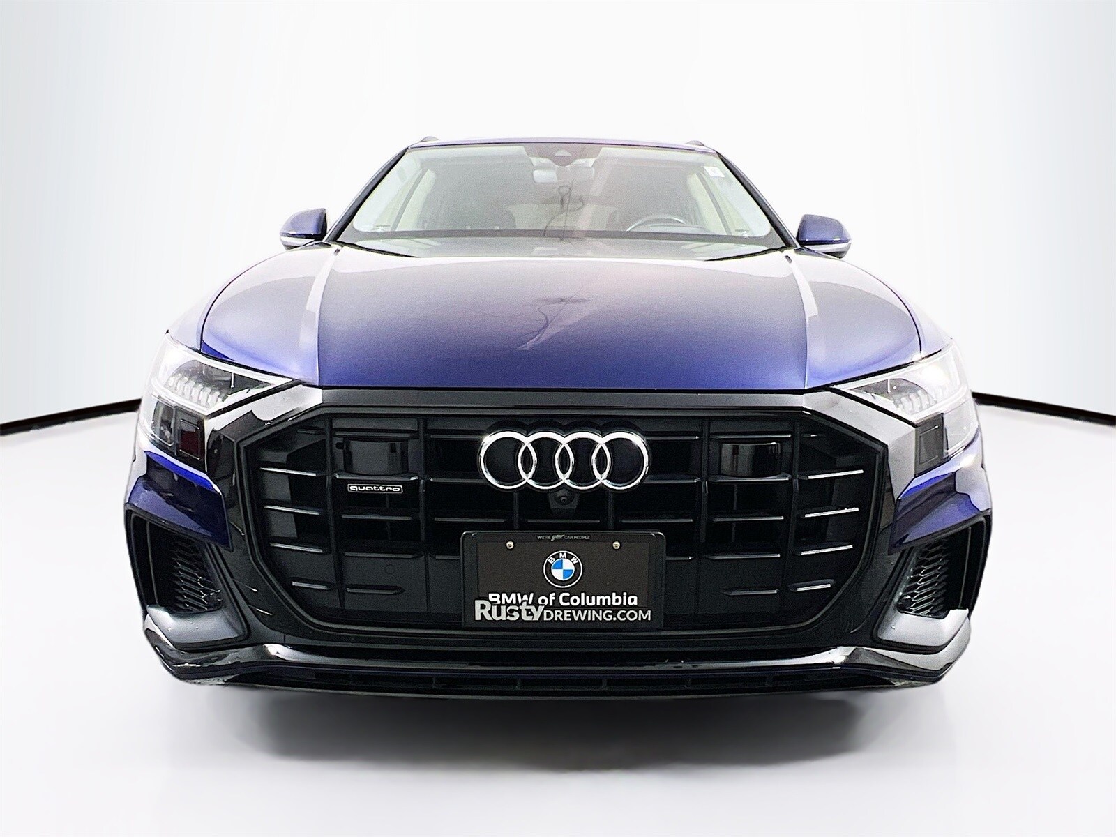 2019 Audi Q8 line Prestige photo 2