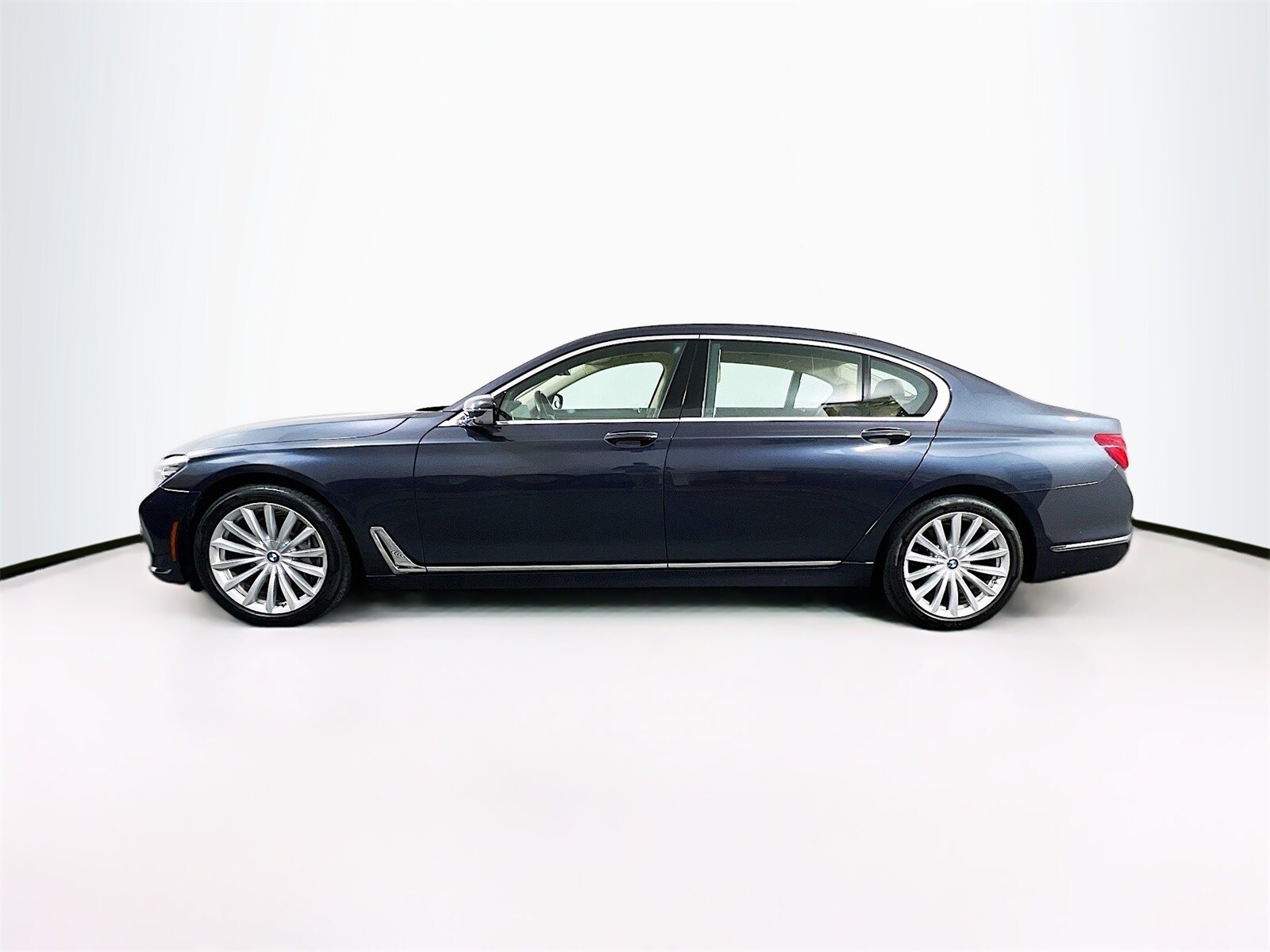 2018 Bmw 740i xDrive Sedan photo 4