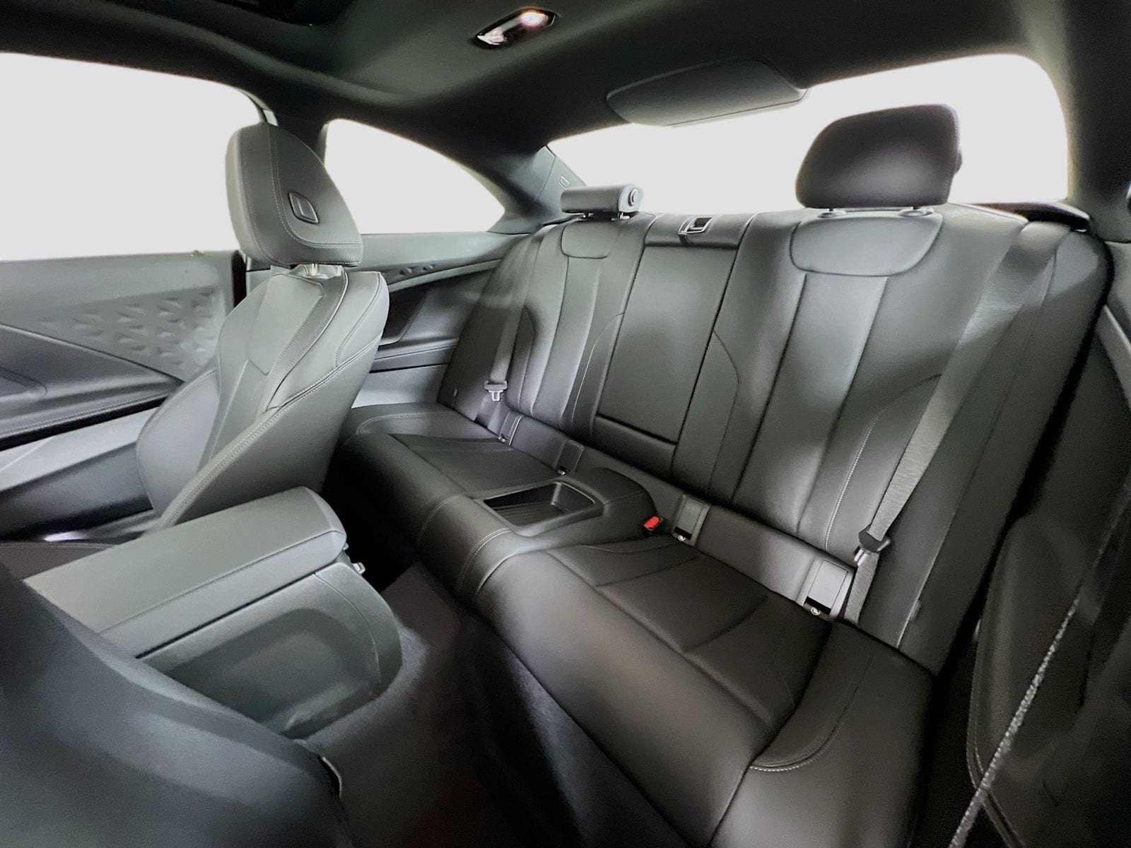 2025 BMW 2 Series 230i - Photo 24