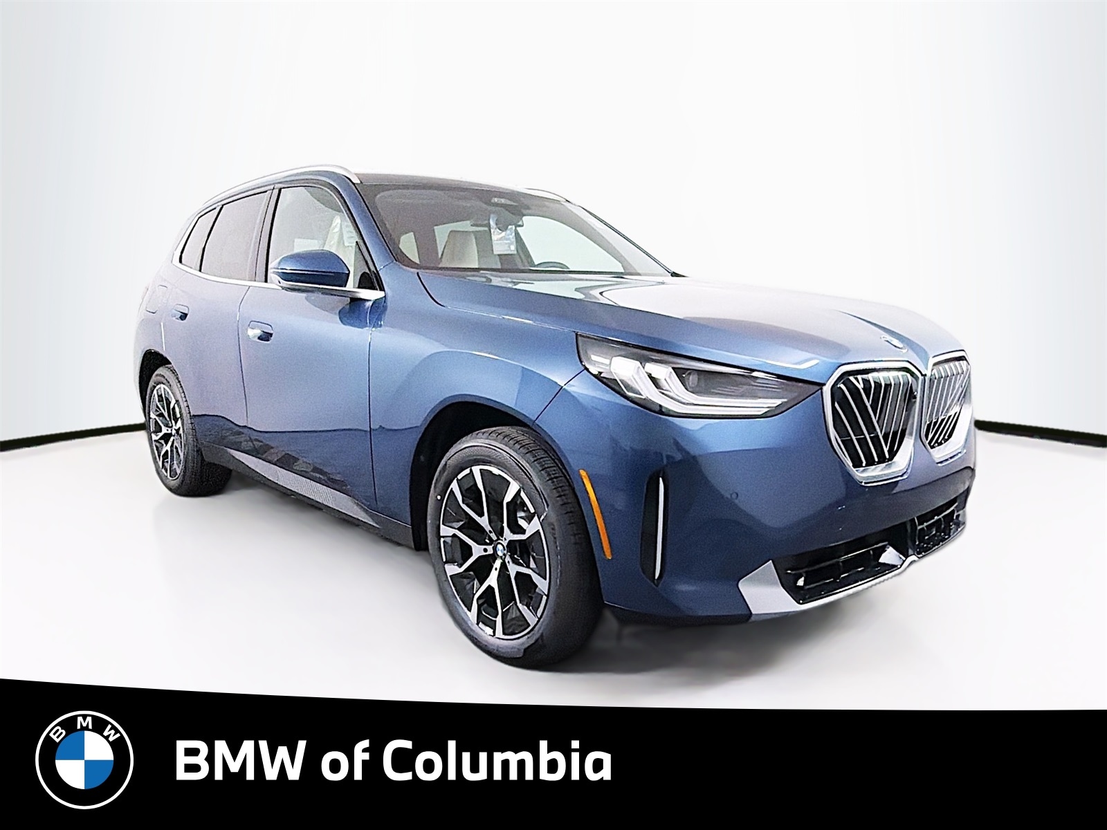 2026 BMW X3 30's photo