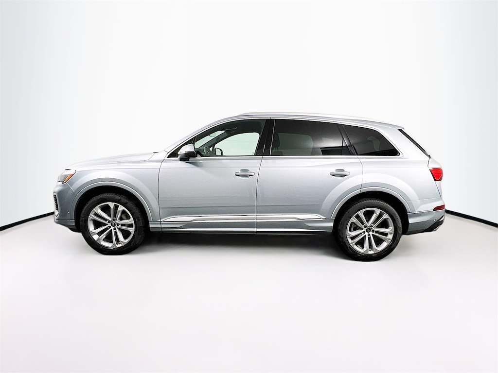 Used 2025 Audi Q7 55 Premium Plus SUV