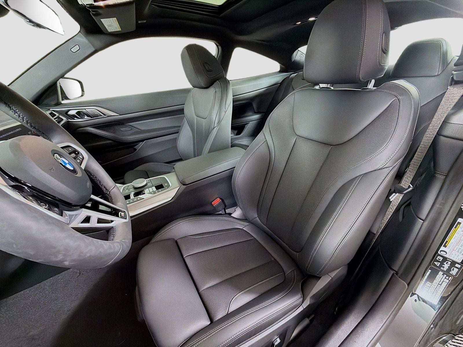 2026 BMW 4 Series 430i - Photo 12