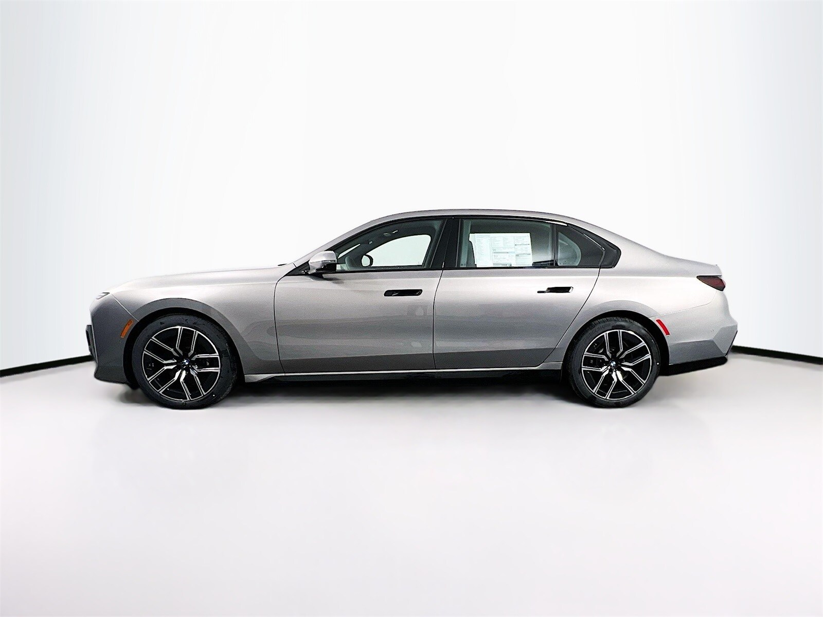 2025 Bmw i7 xDrive60 photo 4