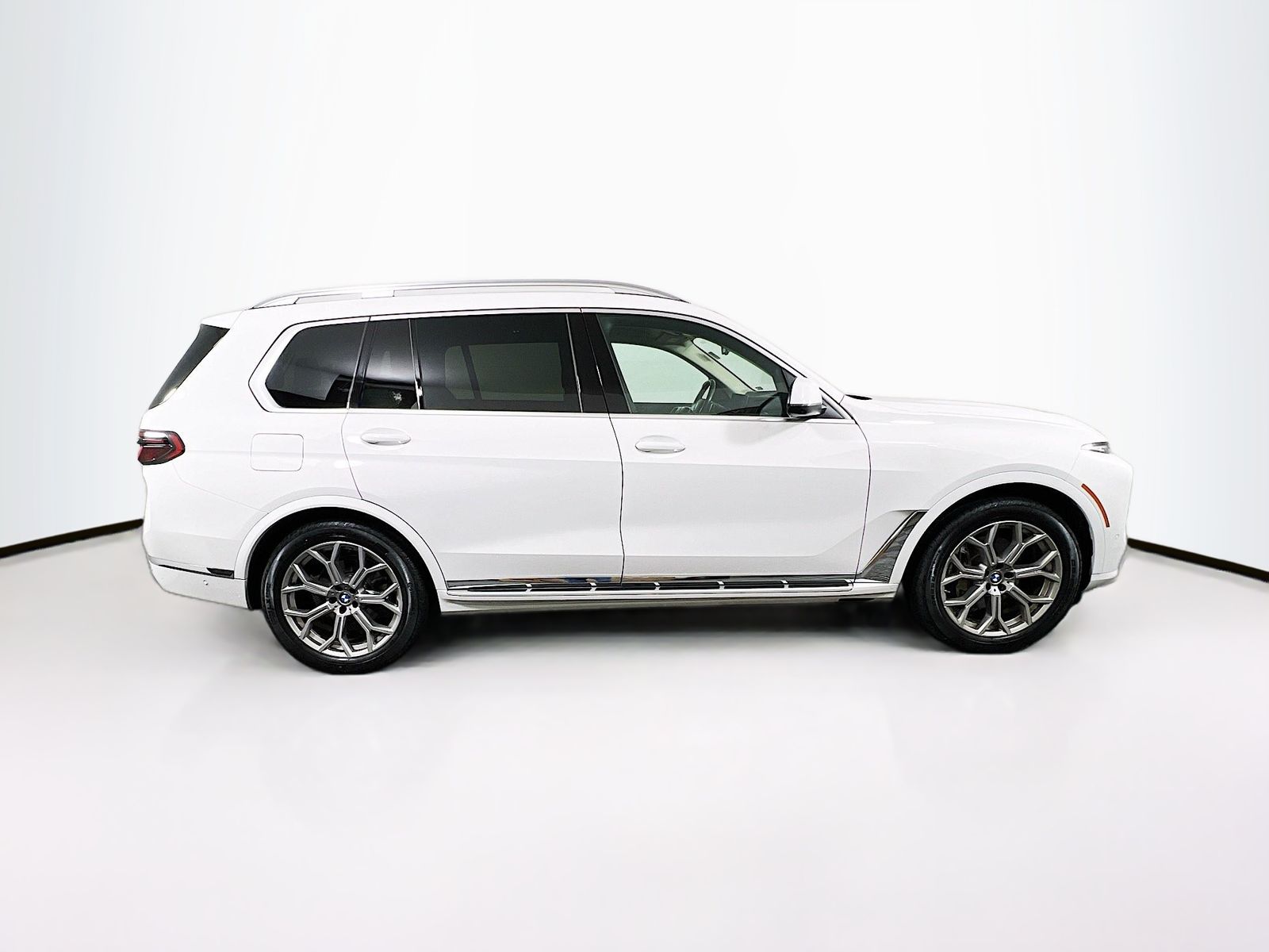 2024 BMW X7 40i - Photo 8