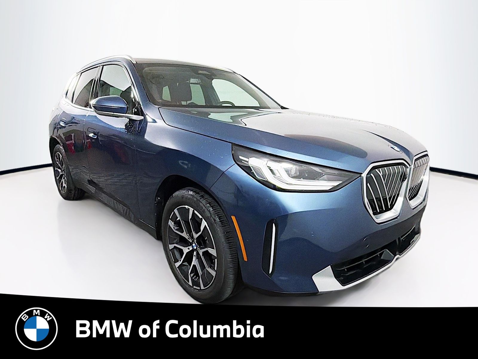 2025 BMW X3 30 XDRIVE's photo