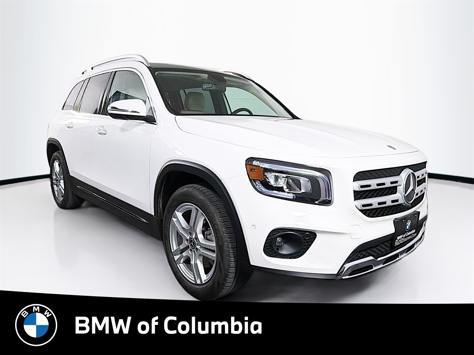 2022 Mercedes-Benz GLB Base's photo