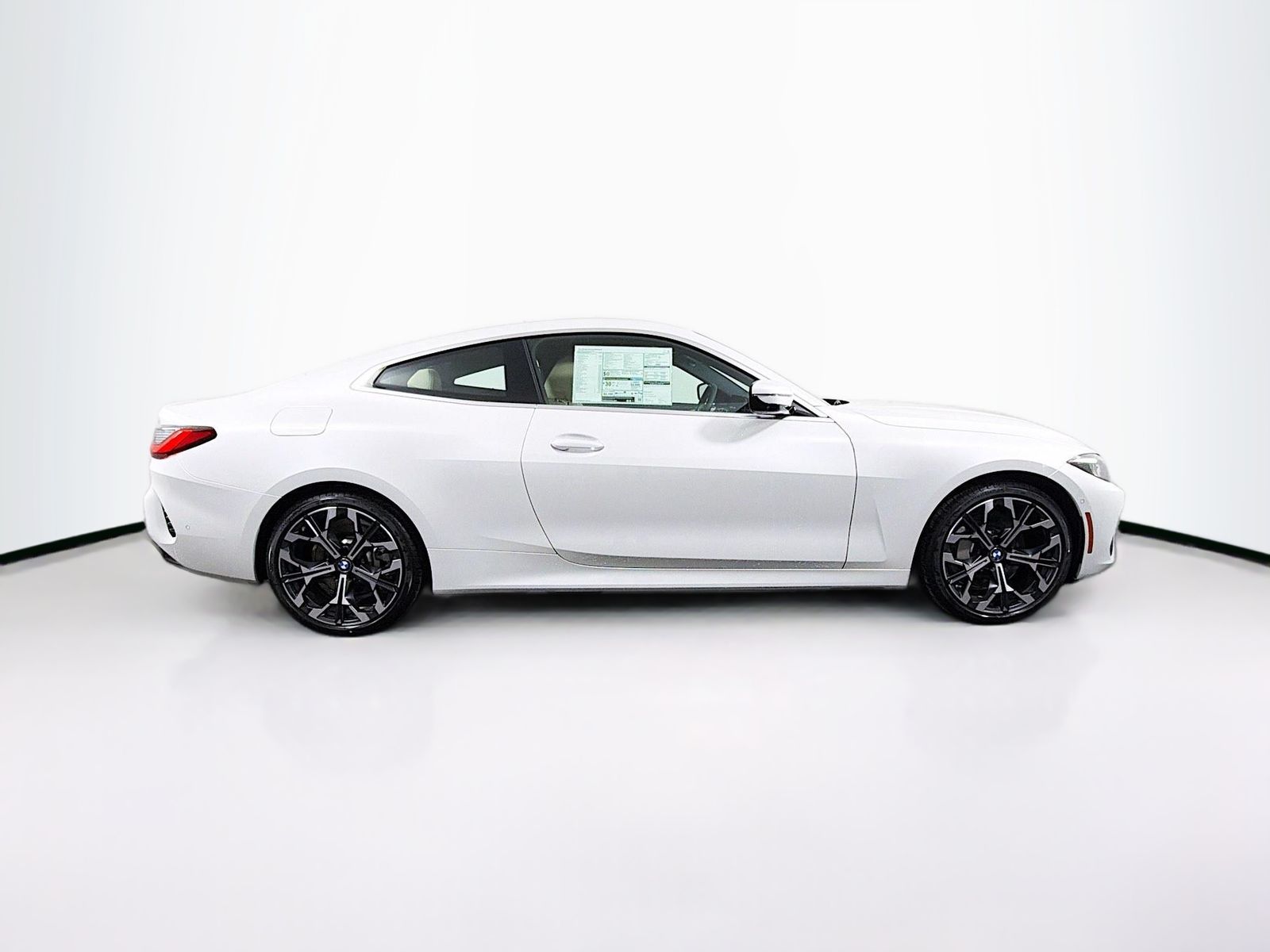 2026 BMW 4 Series 430i - Photo 8