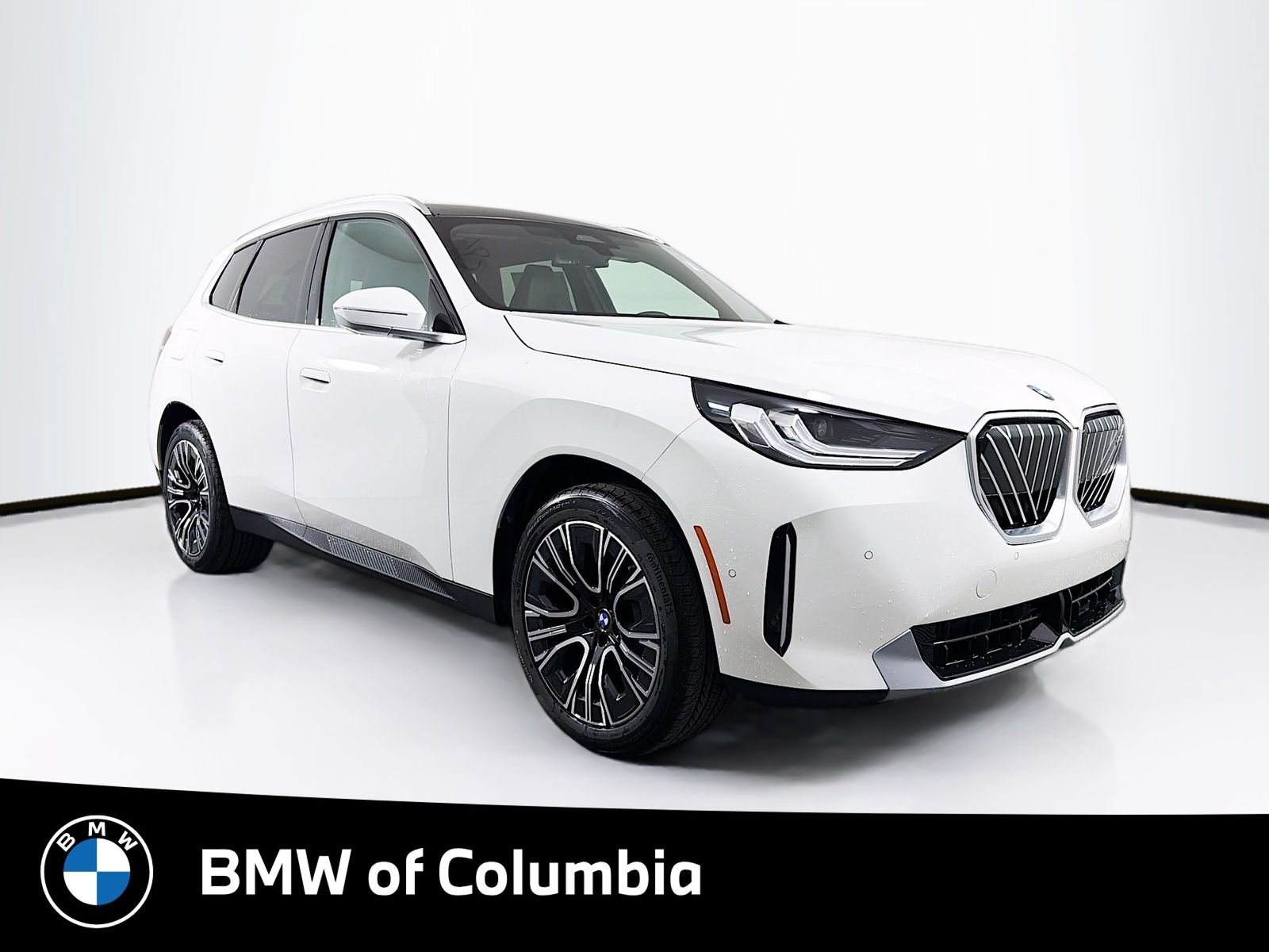 2026 BMW X3 30 XDRIVE's photo