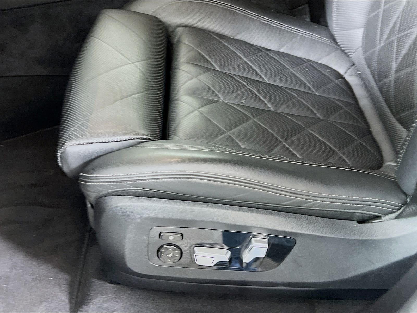 2024 BMW X7 40i - Photo 22