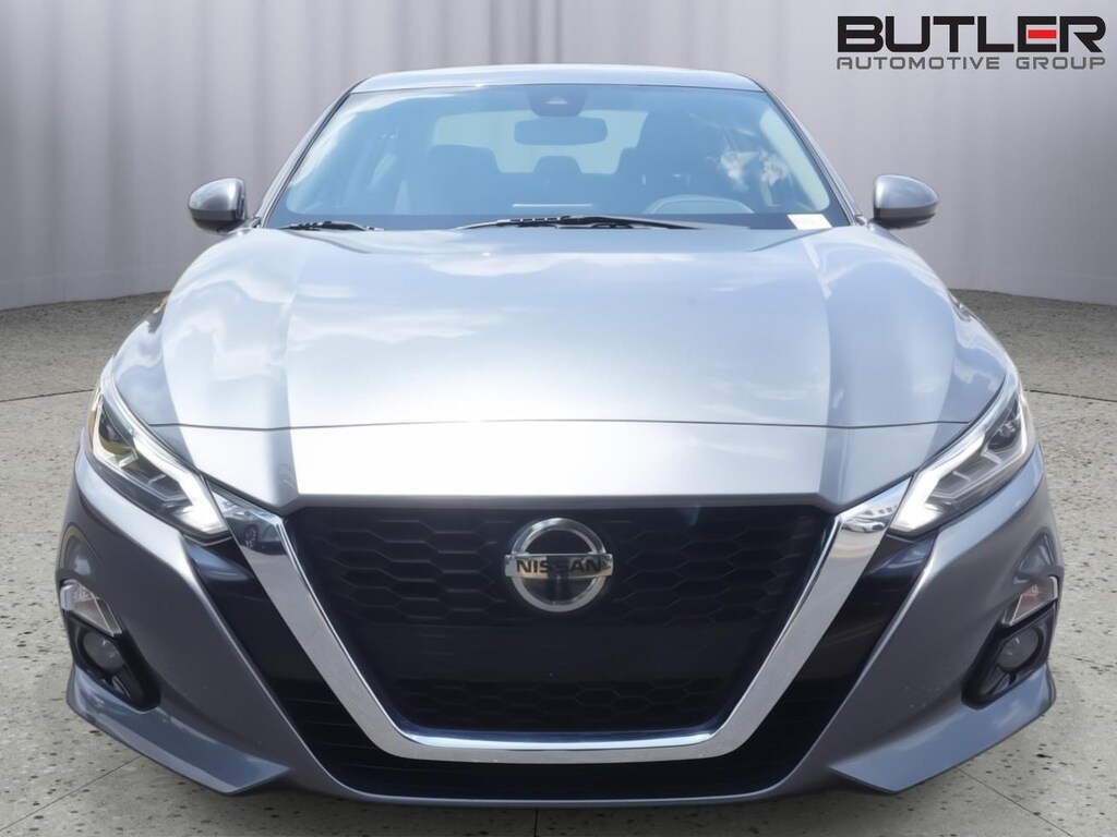 Used 2019 Nissan Altima 2.5 SV Sedan