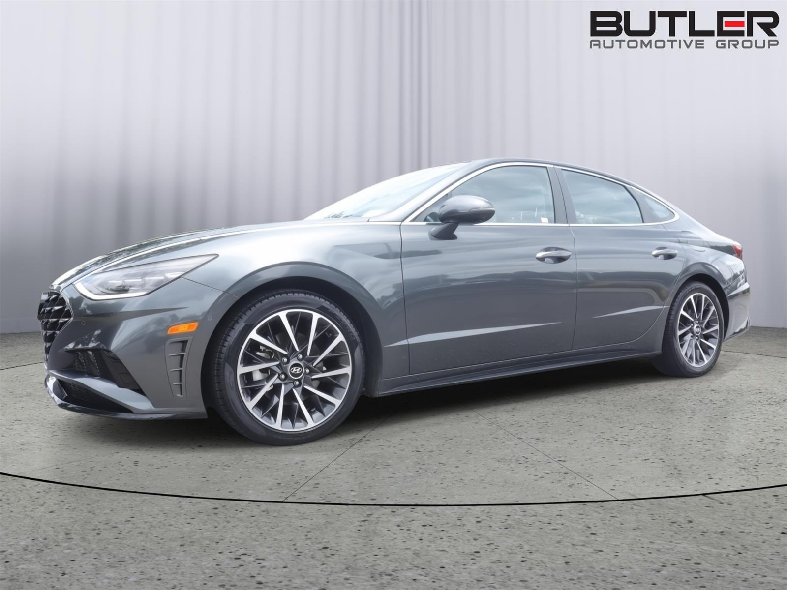 2023 Hyundai Sonata Limited's photo