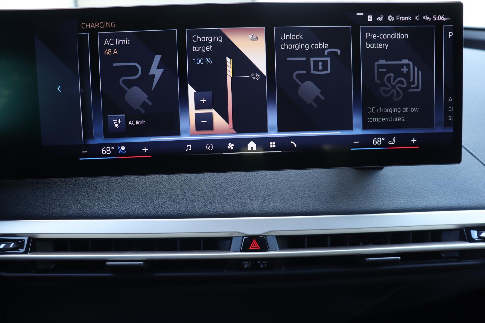 2026 BMW iX 60 - Photo 34