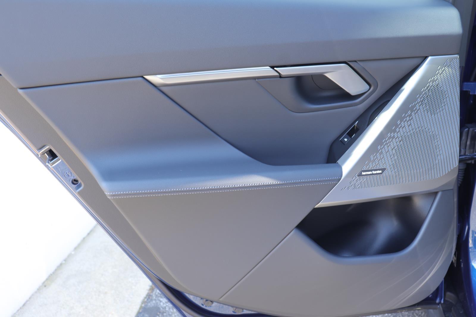 2026 BMW 5 Series 530i - Photo 12