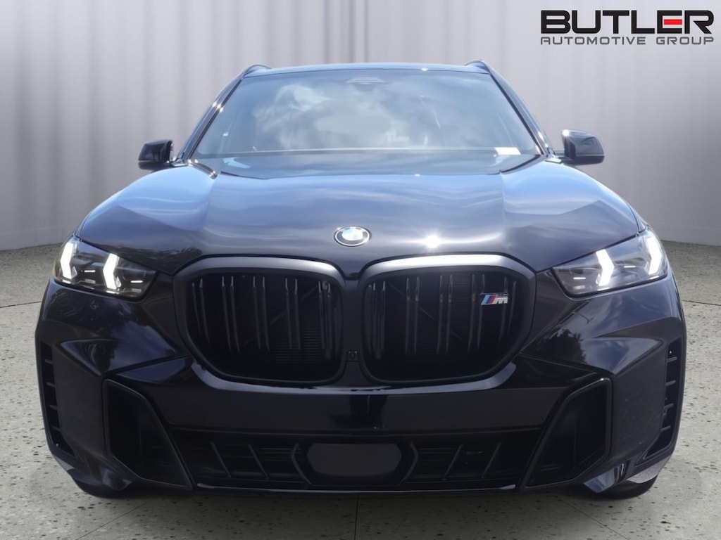 New 2026 BMW X5 M60i Sports Activity Vehicle