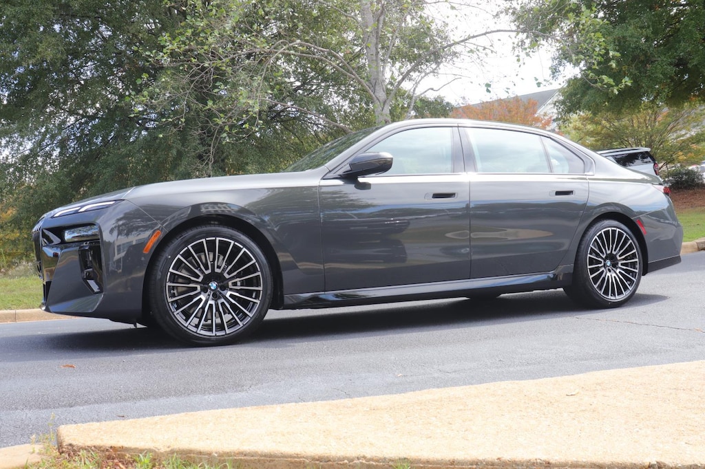 New 2026 BMW 7 Series 740i xDrive Sedan
