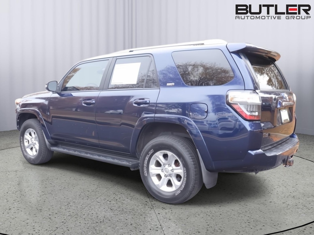 2015 Toyota 4Runner SR5 Premium photo 4