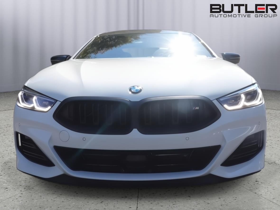 2026 BMW 8 Series M850i - Photo 2