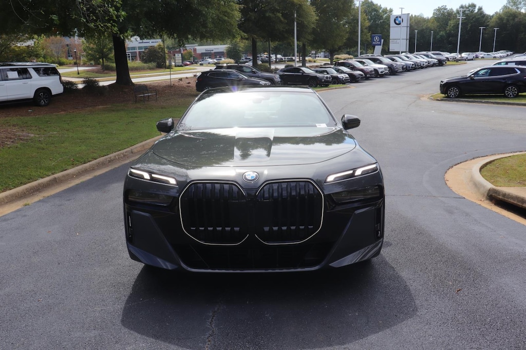 New 2026 BMW 7 Series 740i xDrive Sedan