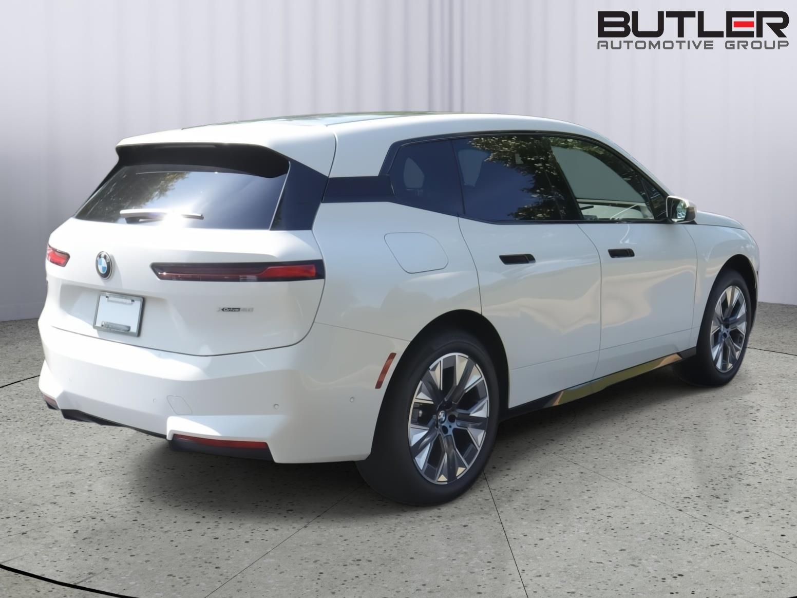 2026 BMW iX 60 - Photo 7