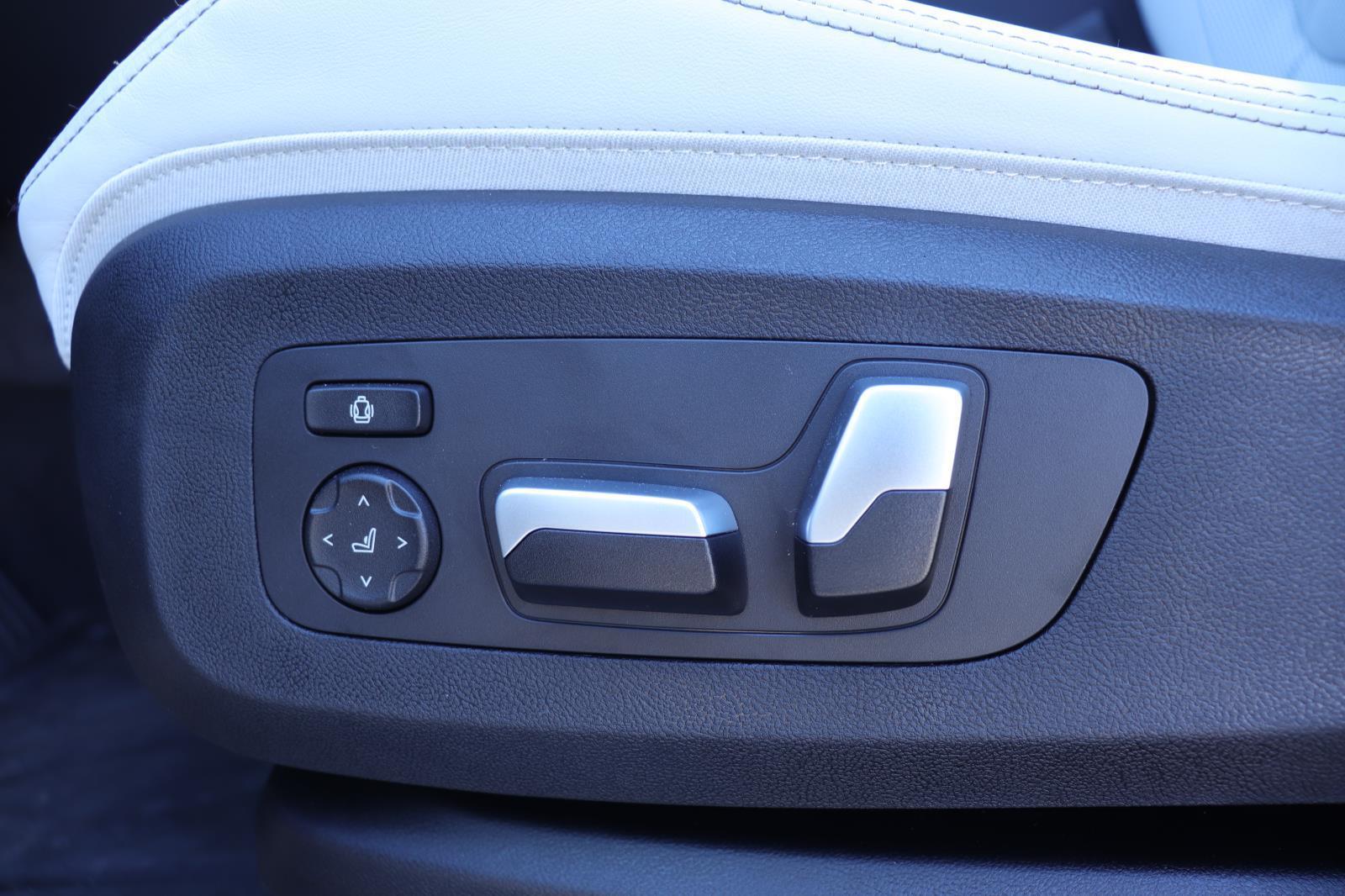 2026 BMW X5 40i - Photo 26