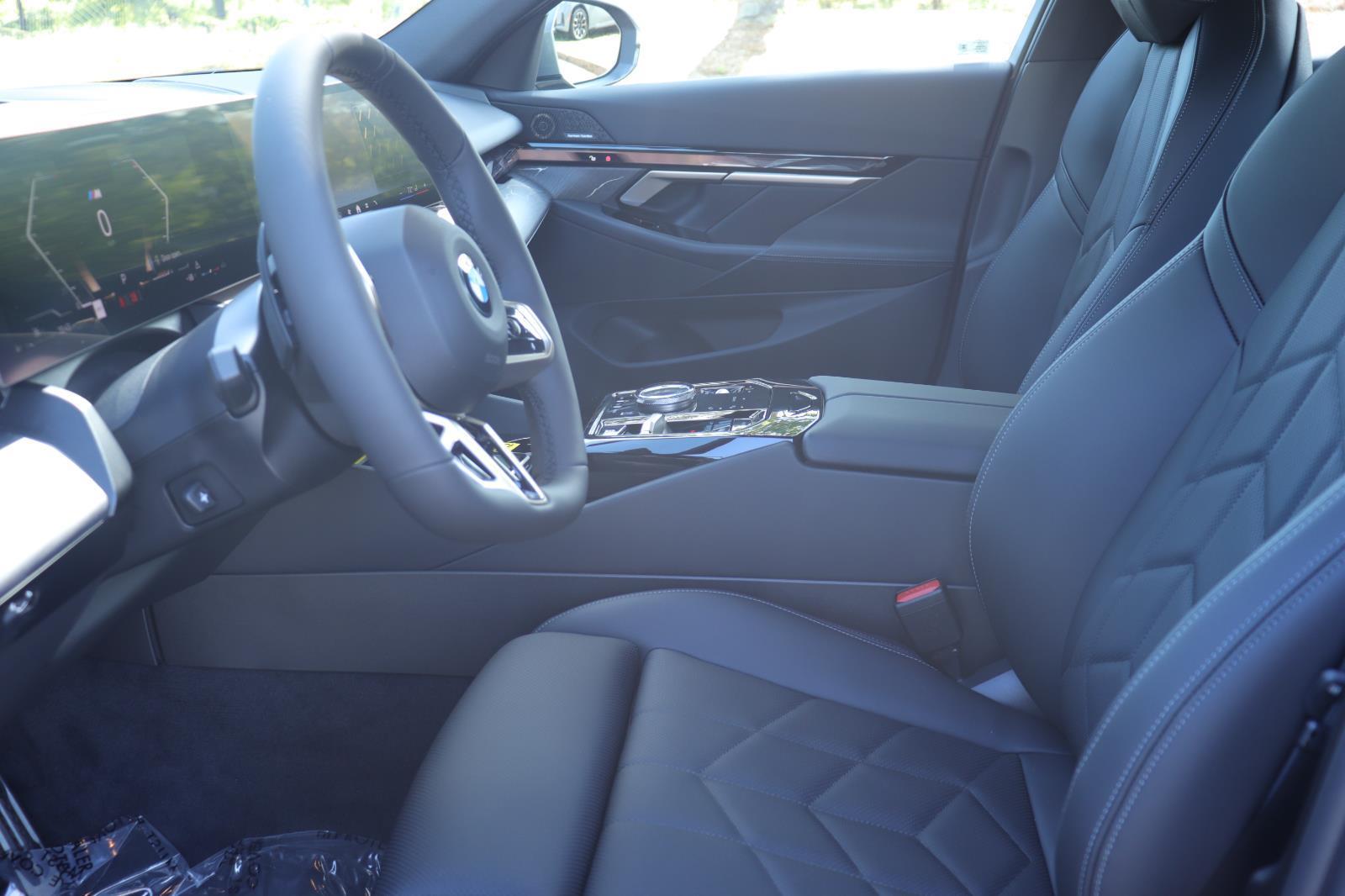 2027 BMW 5 Series 530i - Photo 10