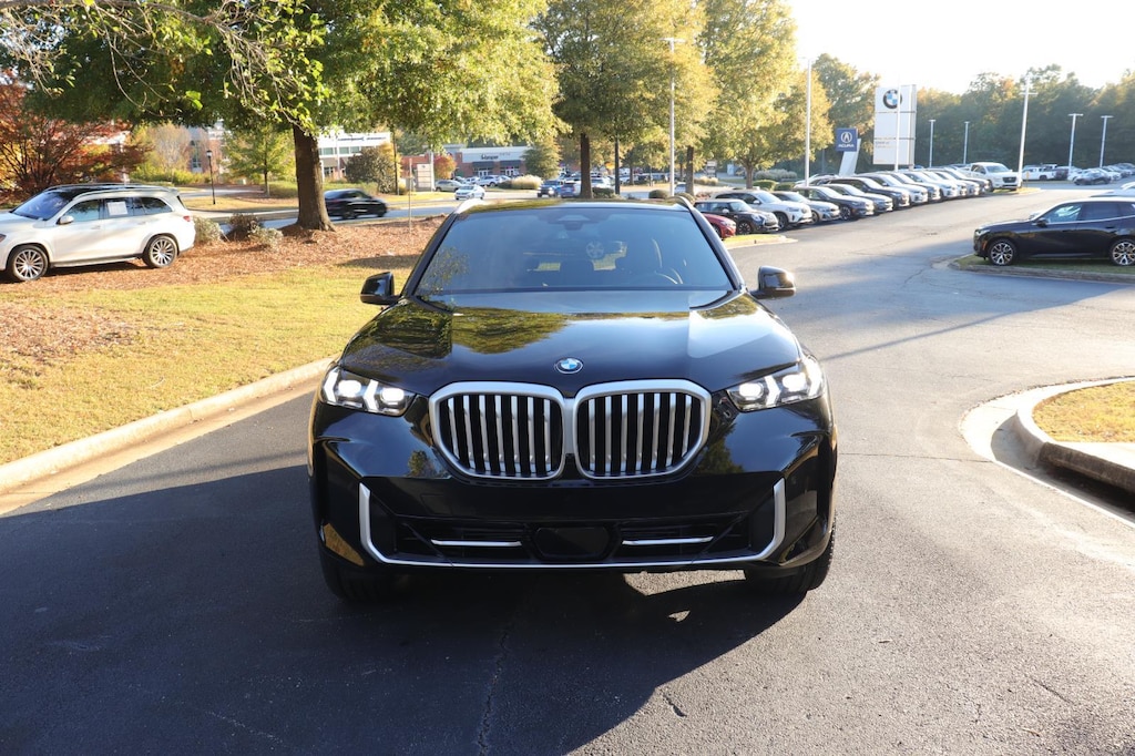 New 2026 BMW X5 sDrive40i Sports Activity Vehicle