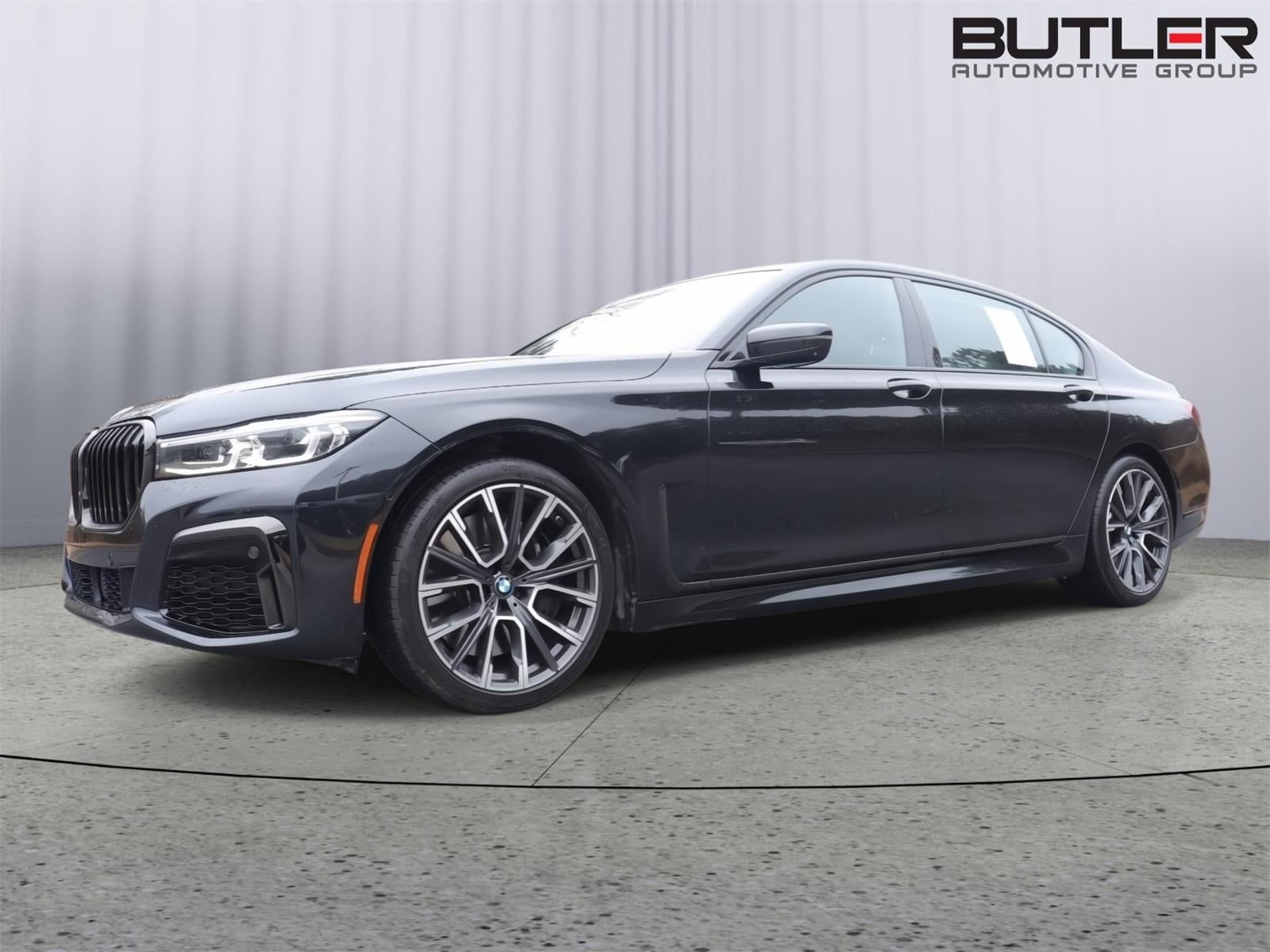 2022 BMW 7 Series 740i