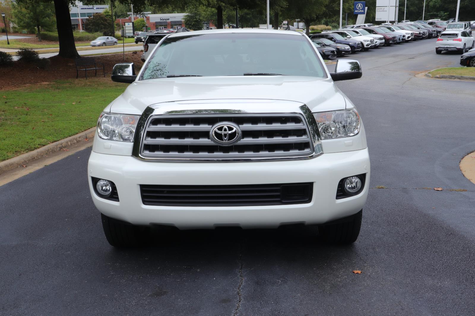 2014 Toyota Sequoia Platinum photo 3