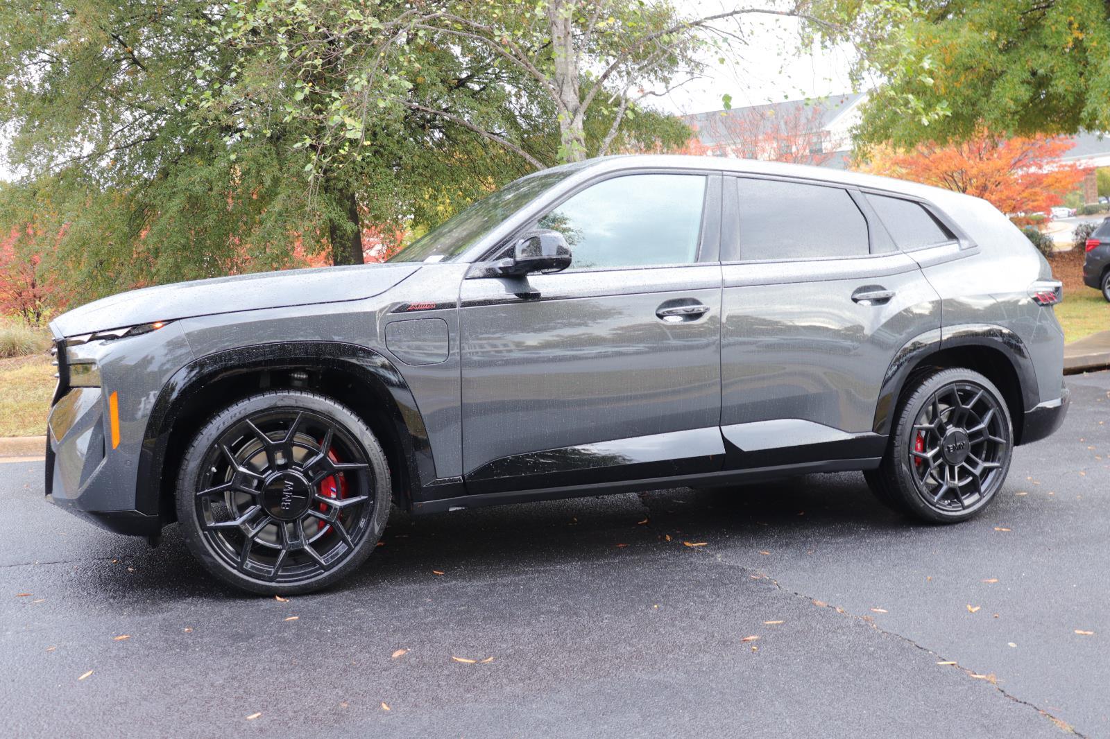 2026 BMW XM Base's photo