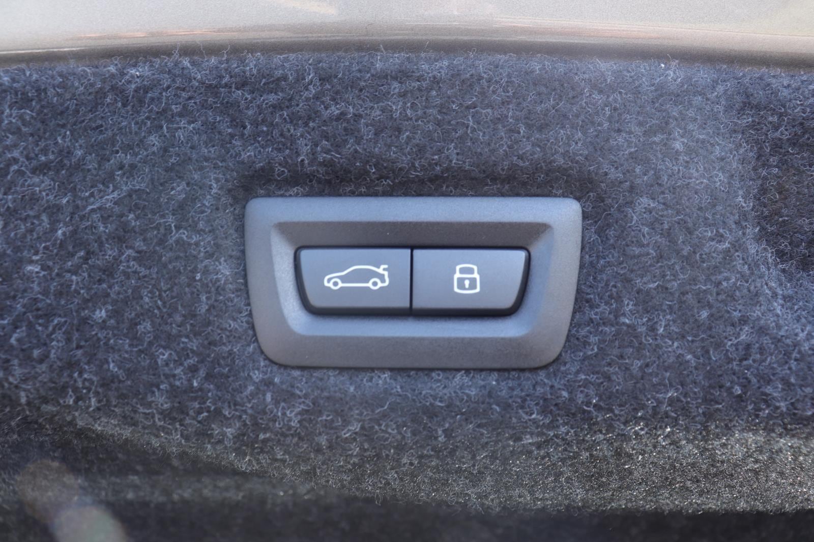 2027 BMW 5 Series 530i - Photo 15