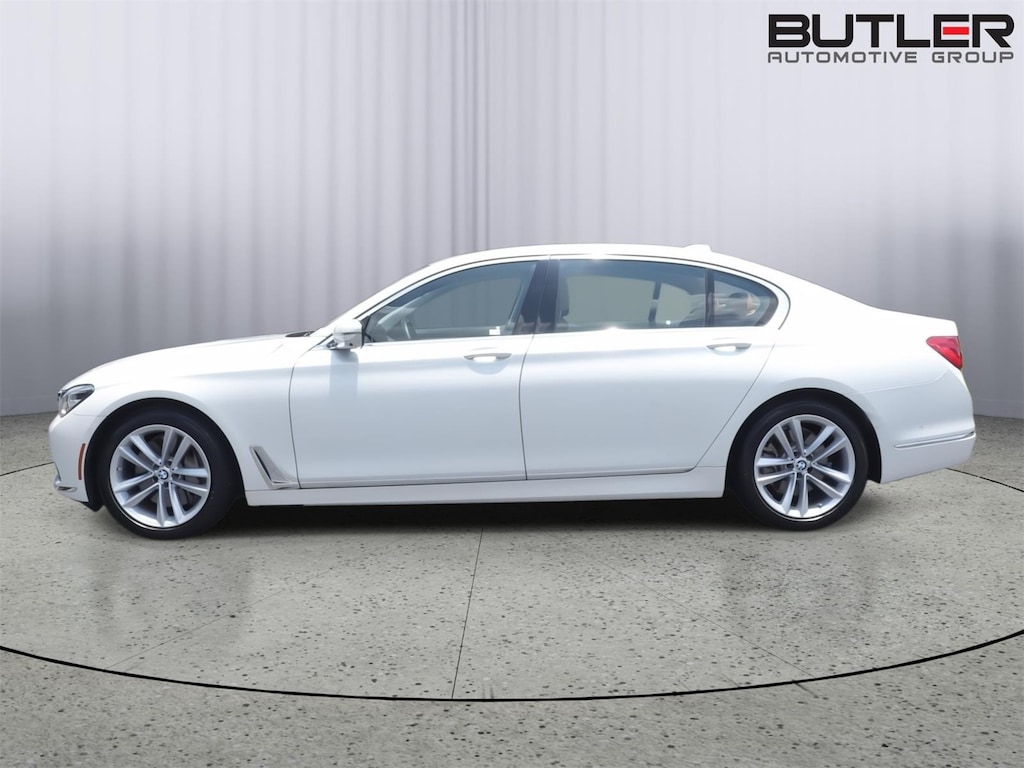 Used 2018 BMW 7 Series 750i Sedan