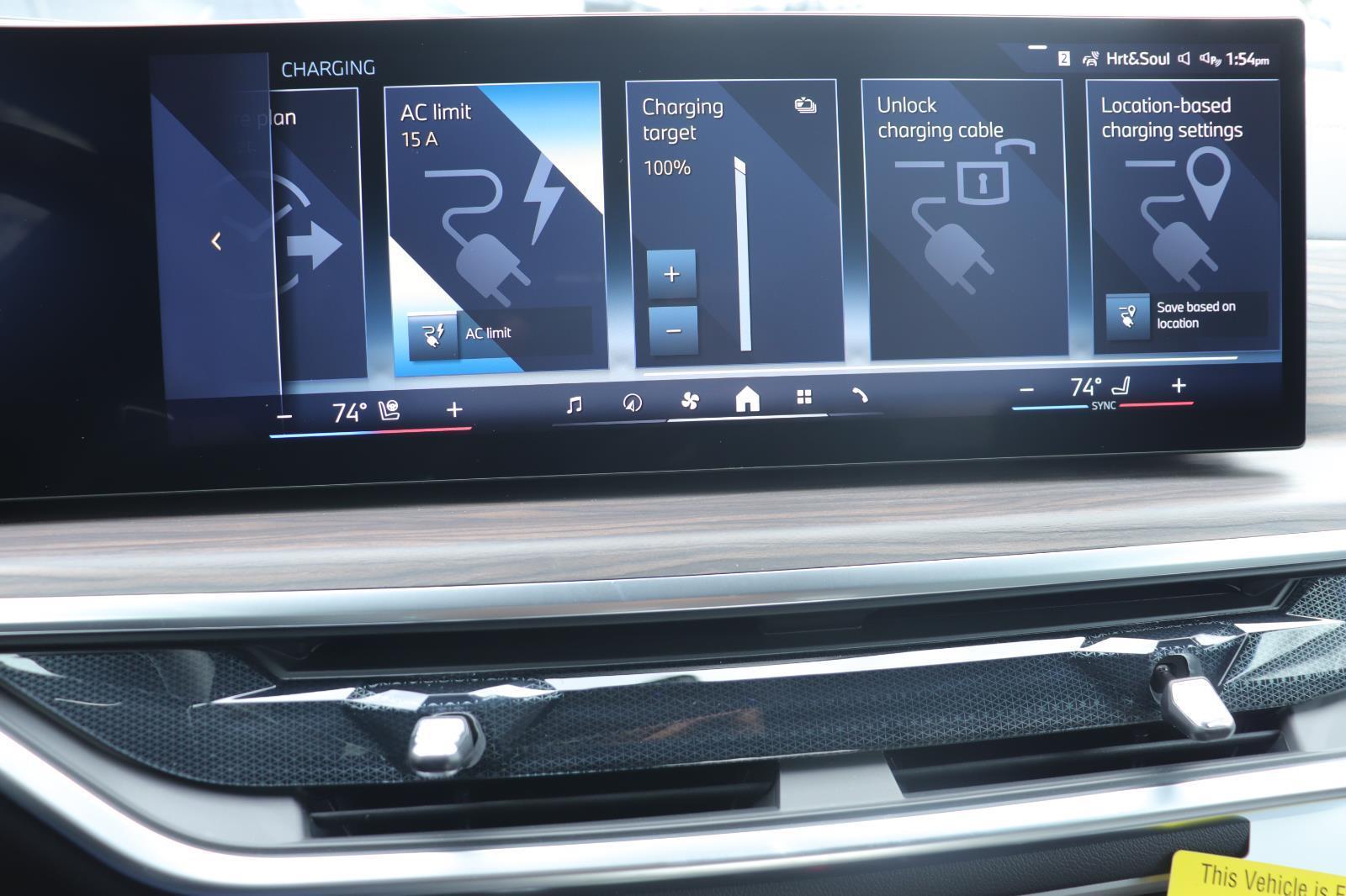 2026 BMW X5 50e - Photo 33