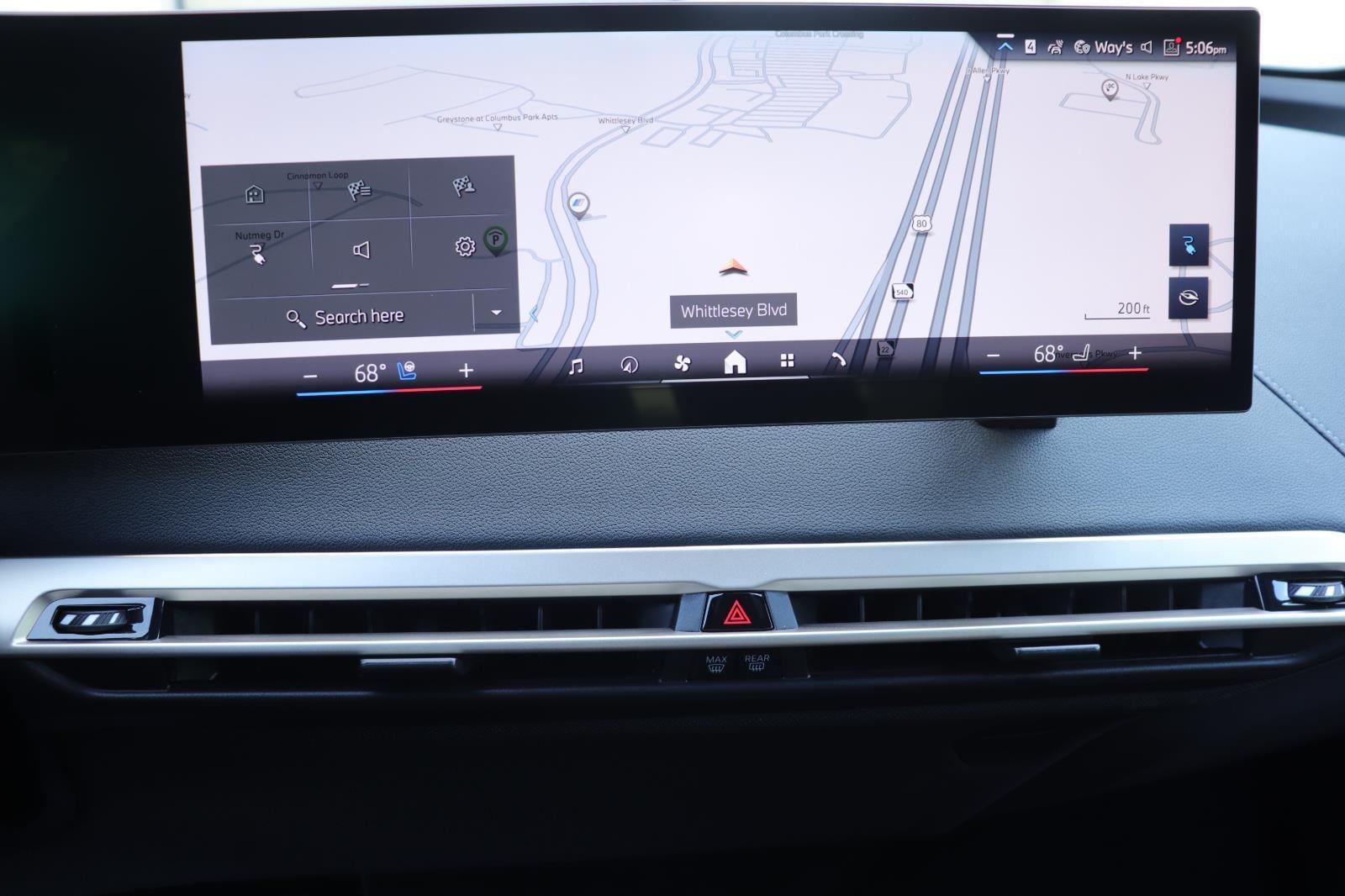 2026 BMW iX 60 - Photo 30