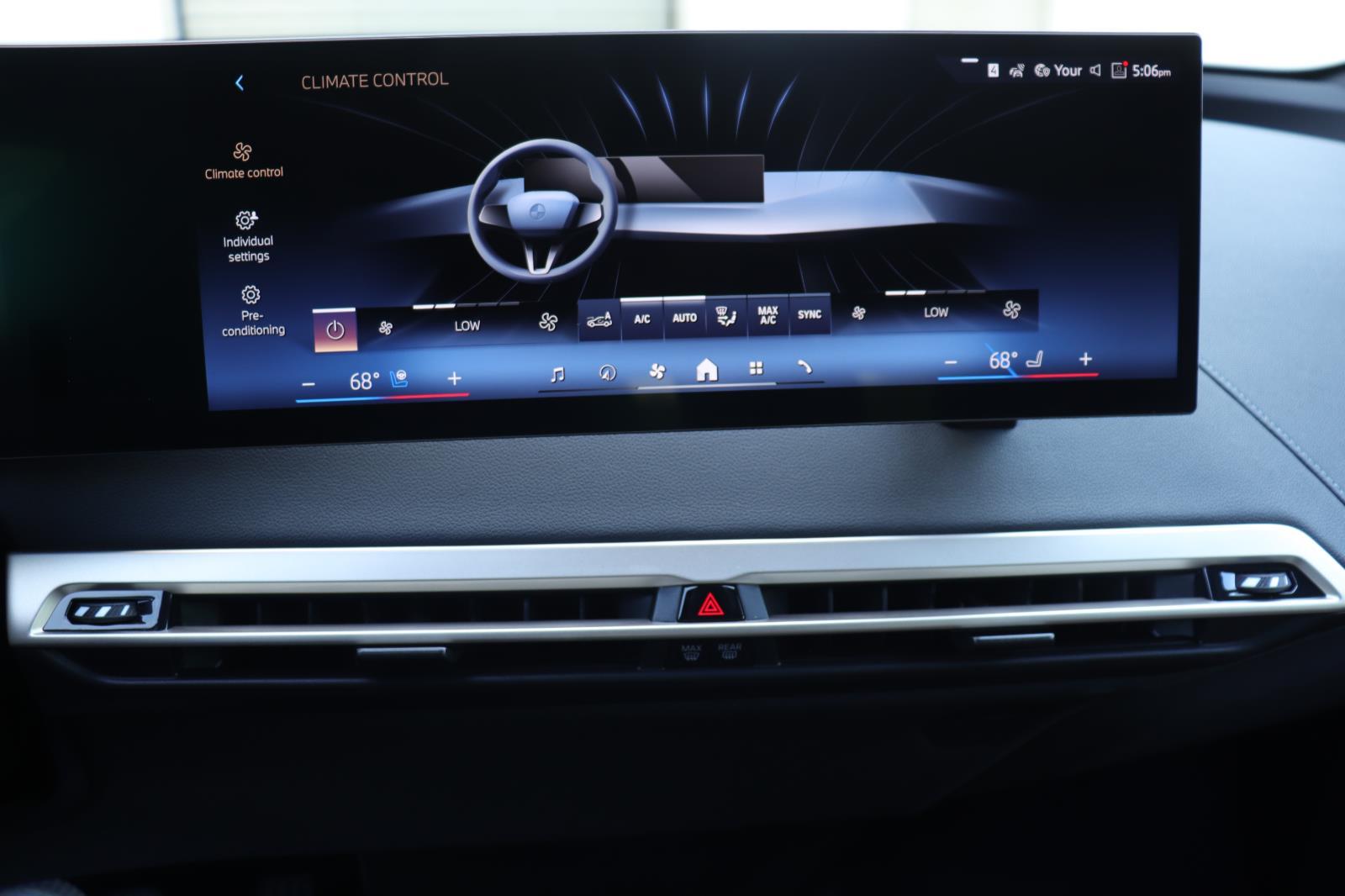 2026 BMW iX 60 - Photo 29