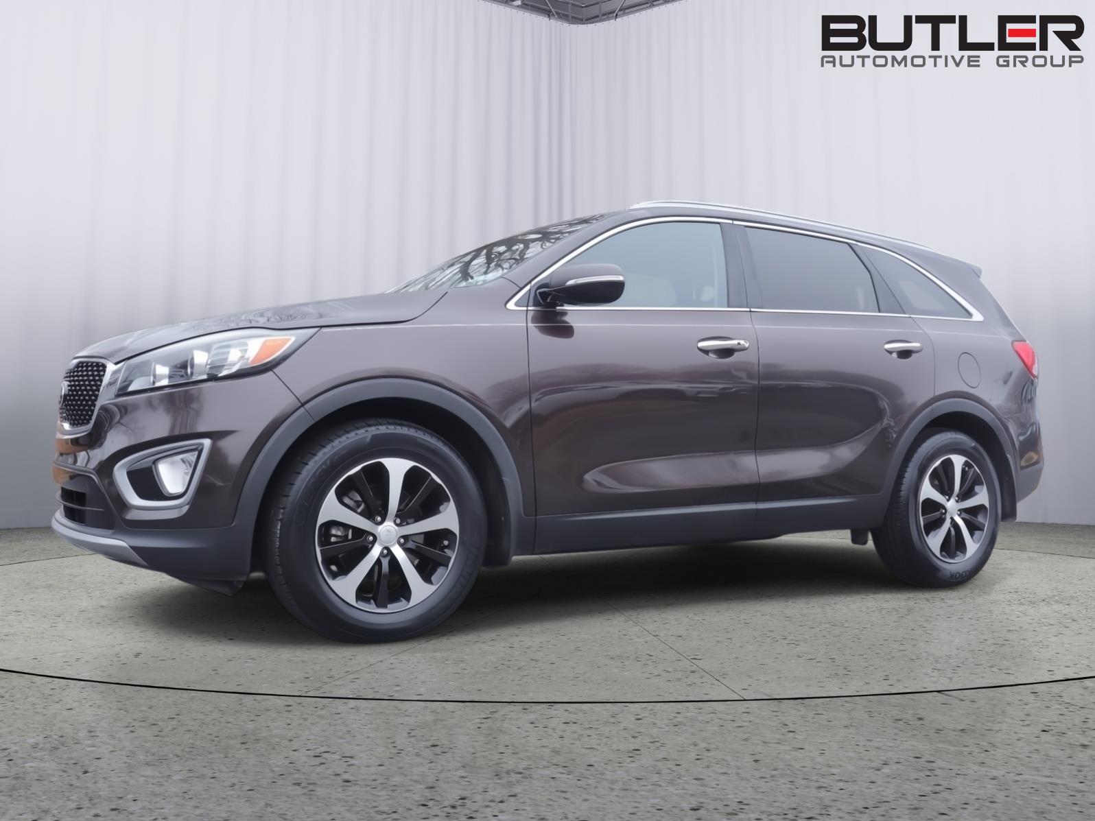 2017 Kia Sorento EX's photo