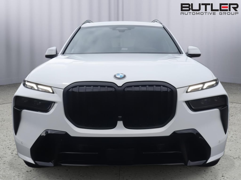 New 2027 BMW X7 xDrive40i Sports Activity Vehicle