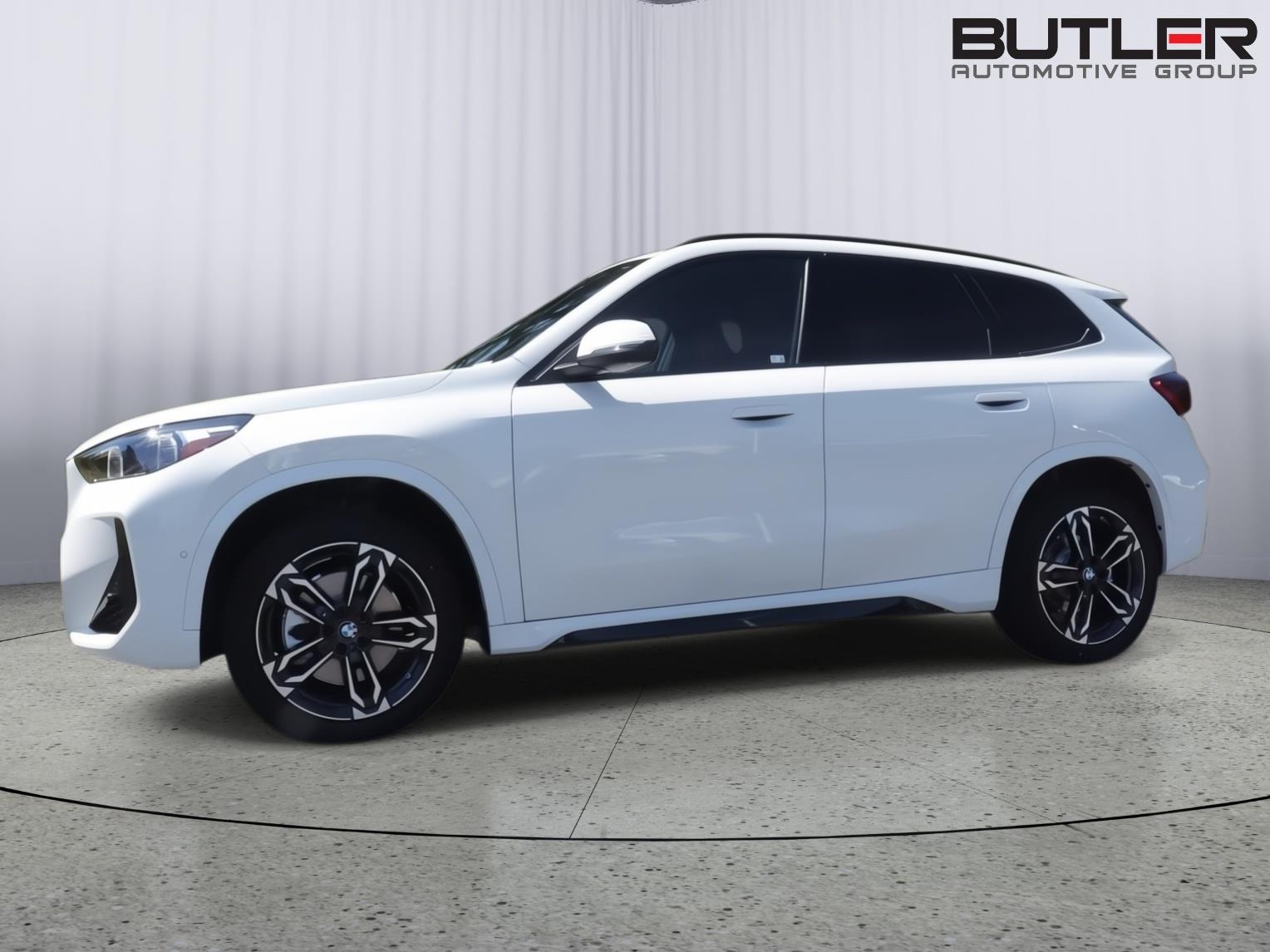2026 BMW X1 xDrive28i's photo