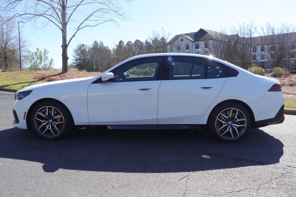 New 2026 BMW i5 eDrive40 Sedan