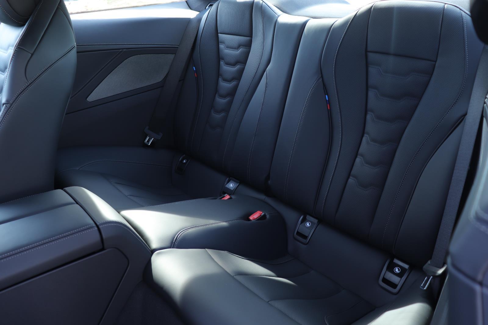 2025 BMW 8 Series 840i - Photo 13