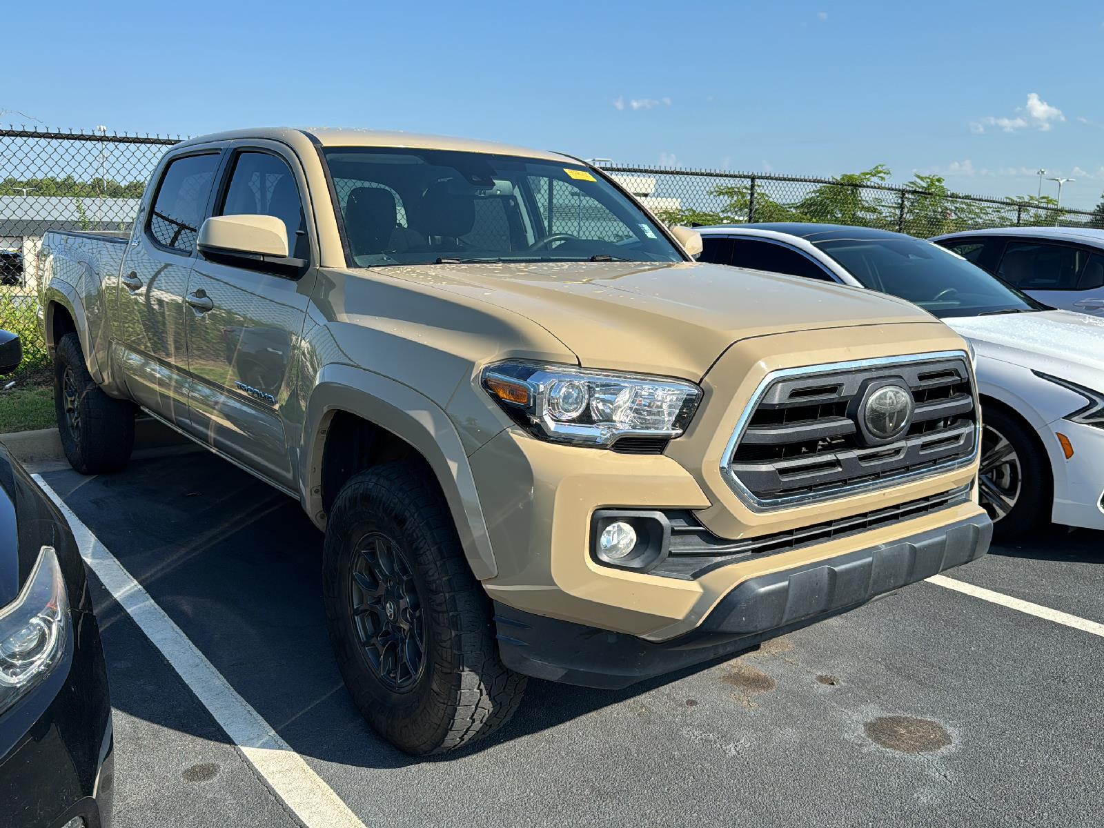 Used 2018 Toyota Tacoma SR5 with VIN 5TFBZ5DN4JX003820 for sale in Columbus, GA