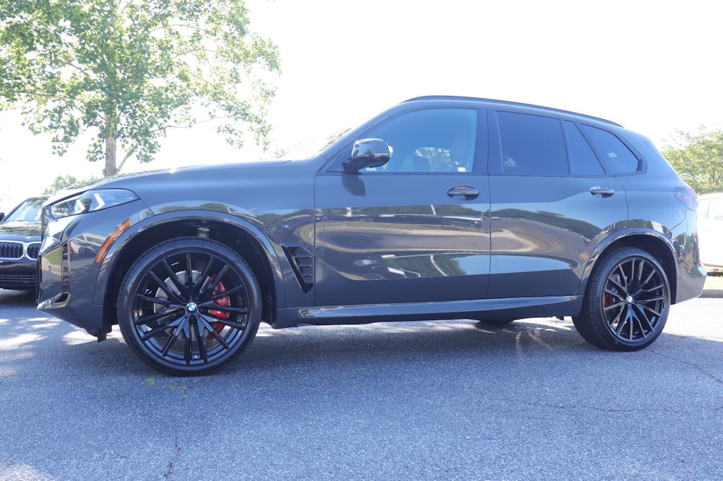 New 2026 BMW X5 sDrive40i Sports Activity Vehicle