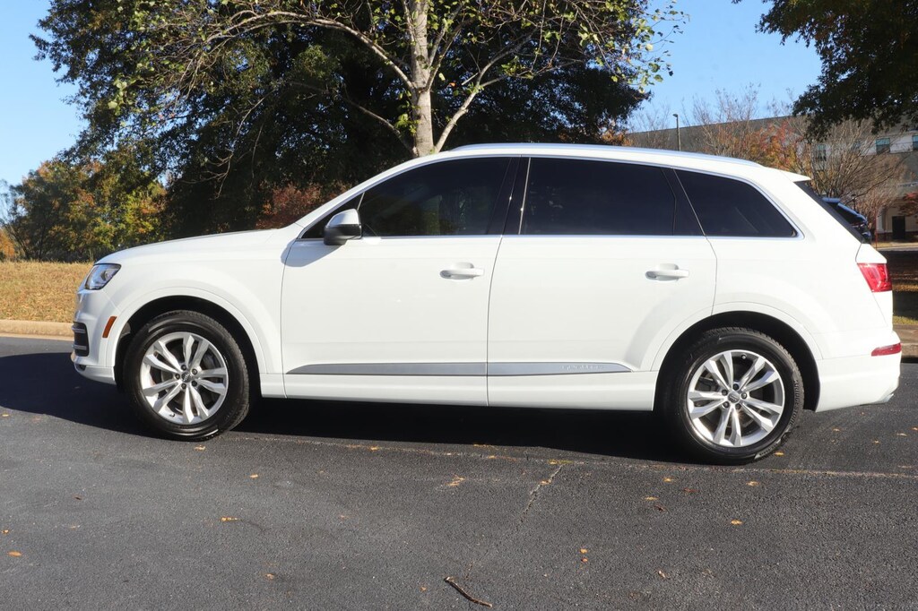 Used 2017 Audi Q7 Premium SUV