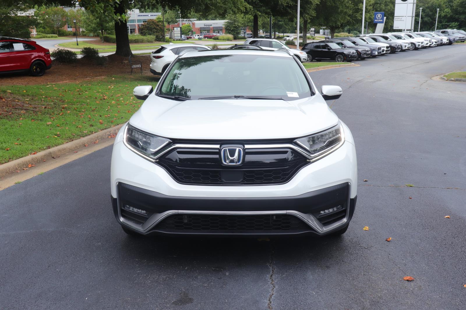 2022 Honda CR-V Hybrid Touring photo 3