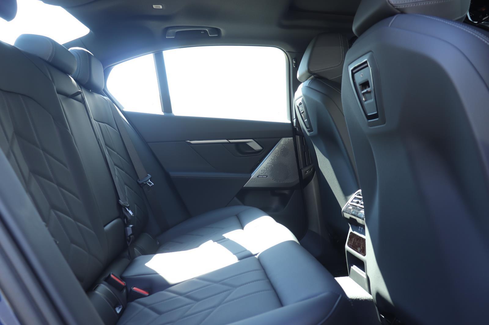 2026 BMW 5 Series 530i - Photo 20