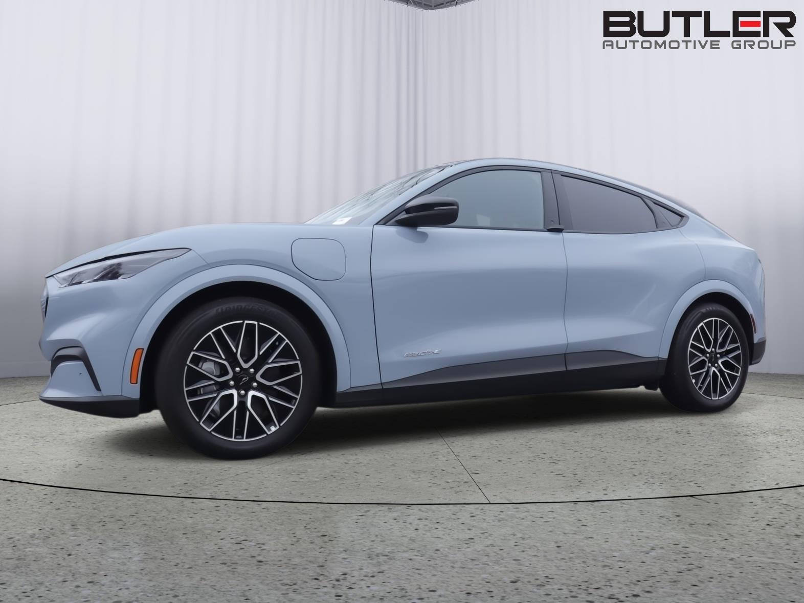 2025 Ford Mustang Mach-E Premium RWD's photo